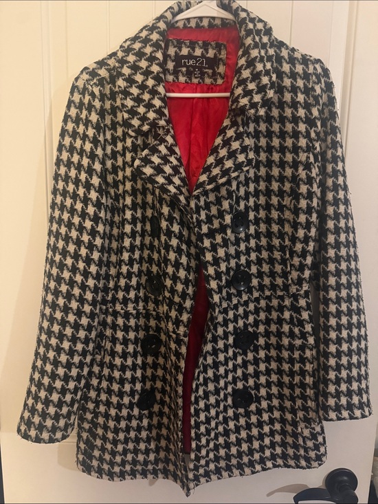 Rue21 Jackets & Blazers - Rue 21 Houndstooth Peacoat size M
